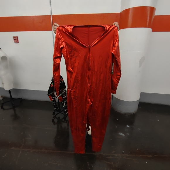 NWOT Devil costume - Picture 2 of 6